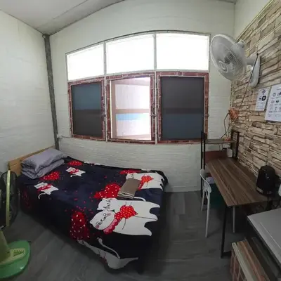 206 Lovely Room with cool fan with full amenities & Free Wi-Fi