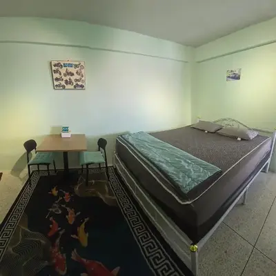 812 Quiet AC Apartment with Balcony & free Wifi