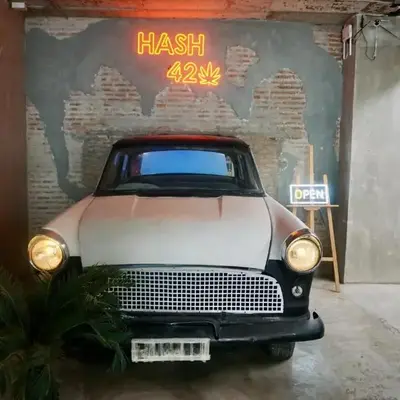 Silom Soi 3 Hash Apartment hip and funky with rooftop view