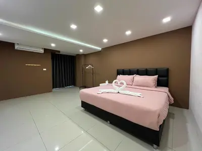 Gallery image of Bansuay Phra Nang Klao Near MRT Phra Nang Klao Bridge in Ban Sai Ma