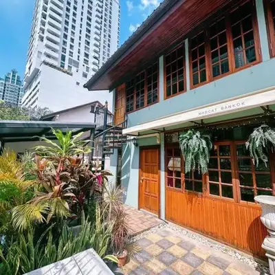 T-house 10 -6BR Max15ppl whole house with pool