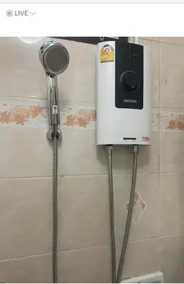 a showeruliculiculiculiculiculiculiculiculiculiculiculiculiculic at Viriyapon first floor2 in Bangkok