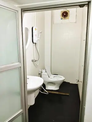 a bathroom with a toilet and a sink at The Character China Town เดอะ คาแรคเตอร์ เยาวราช Mrt วัดมังกร Pro in Khlong San