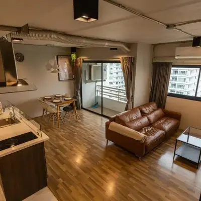 Cozy 2BR Duplex-Apartment in Thong Lor