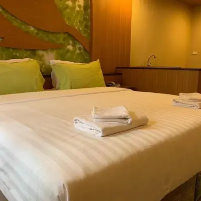 Le Ram Hotel No windows