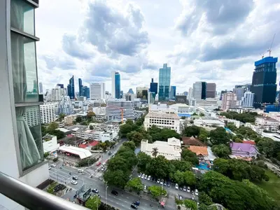 a city view from a window of a city at Downtown View 65 SQM - Ultra Fast Wifi - Sathorn in Bangkok