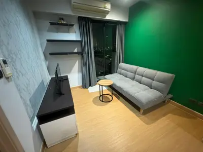 Gallery image of Fuse คอนโด สาทร-ตาสิน in Godown
