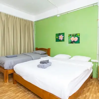 Tom Guest House ทอมส์ เกสต์เฮ้าส์