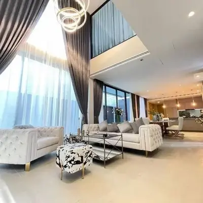 五卧室游泳池别墅 5 Bedrooms Pool Villa