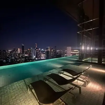 1BR at Thonglor BTS InfinityPool overlooking city