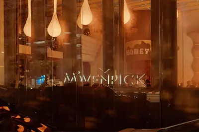 a window of a store with the words la vivrification at Mövenpick Residence Ekkamai in Sathani Khlong Tan