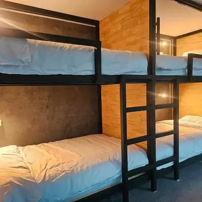 บ้านรังนก The Bird Nest Homestay & Coffeeshop