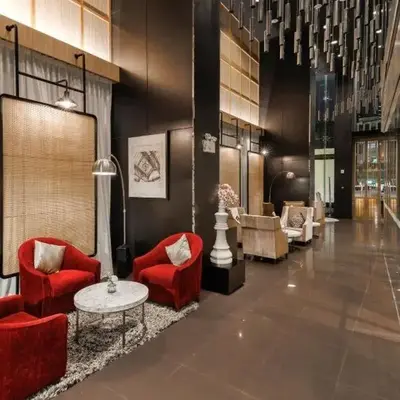 Spacious Serviced Apartment!