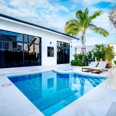 Bangkok Luxury Private Pool & Jacuzzi Villa