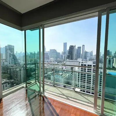 The Prime 11 Sukhumvit 11 2BR near BTS Nana