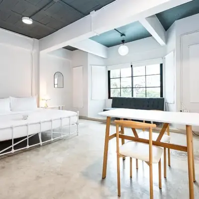 xx Yellow Place Sukhumvit 2 - BTS Nana Pro