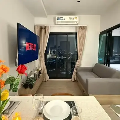 1 bedroom condo