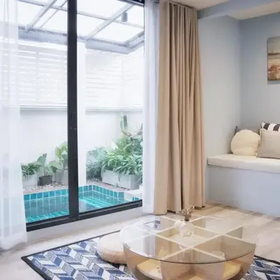 Somewhere house