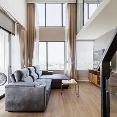 loft 泳池公寓 三房二卫 免费WiFi