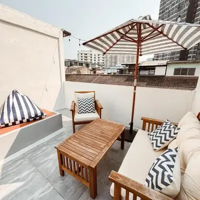 Spacious Relaxing Townhouse with Rooftop in Ekamai