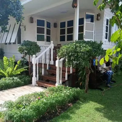 Baan Chay Klong