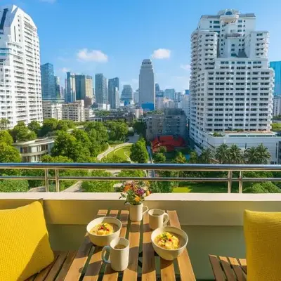 Executive 2 Bed Nana BTS 100m Bangkok Skyline
