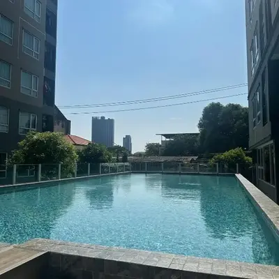 Modern Condo - BTS Bang Chak - Pool