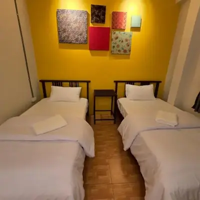 Lhong Krung Hostel