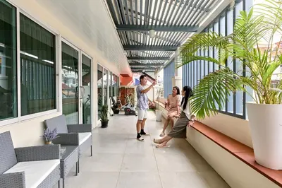Gallery image of Ten Place at Srinakarin in Bangkok