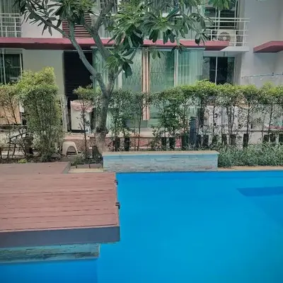 Condo In Bangkok With Pool and Garden