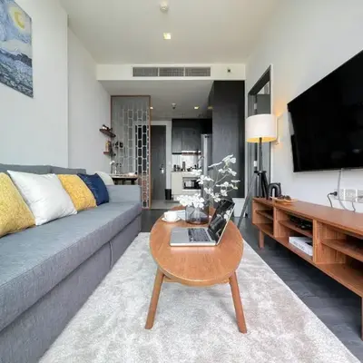 Urban Chic Living - 1BR - Ultra Fast WiFi - BTS Asoke