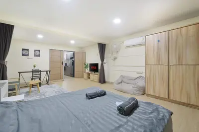 Gallery image of Prism House Thonglor- Affordable, Smart Stay in Sukhumvit in Bangkok