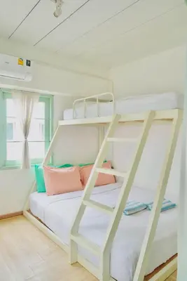 a bunk bed room with two bunk beds at Bangkok Group Bunk Hotel Khaosan in Bangkok
