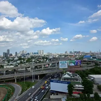 Modiz Modiza Sukhumvit R1