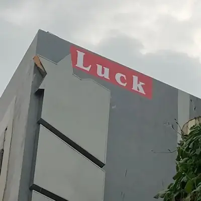 Luck Hotel Huai Khwang MRT Ratchada