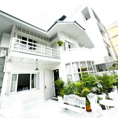RQ Timeless Dinsor Cultural Heritage House