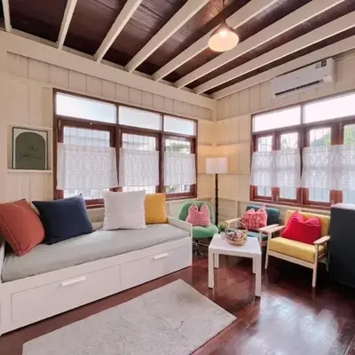 Entire House 3BR - White and Green Guesthouse