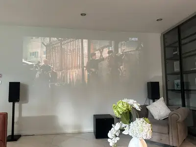 a living room with a painting on the wall at Bangkok Manor One\u66fc\u8c37\u58f9\u53f7\u5e84\u56ed in Bangkok
