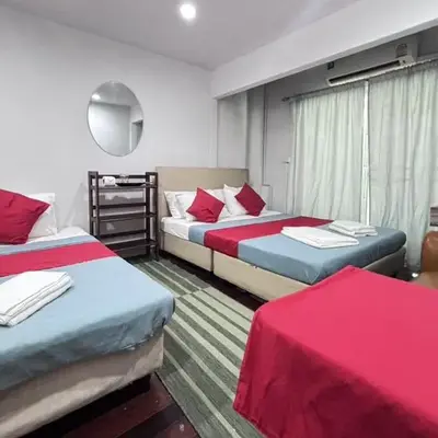 Sunshiny-BB Hostel near Punnavithi BTS station