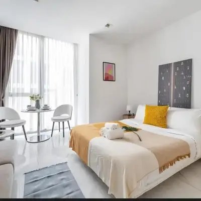 Hyde Sukhumvit 11 Bankok