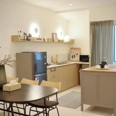 Slaap36 5BR Home with Parking