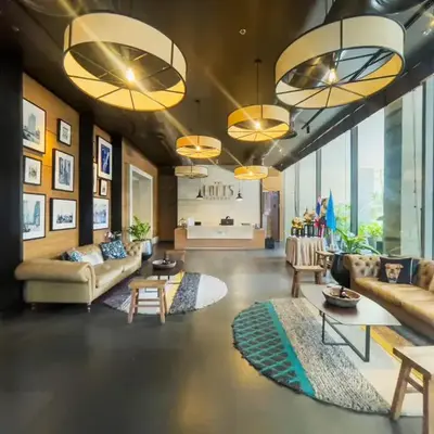 Walk to BTS Ekkamai l Urban Sukhumvit Living l Fast WiFi