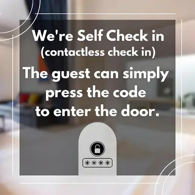 a sign that says were self check in conflictcheck in at xx GO INN The Grand Palace - โก อินน์ วัดพระแก้ว พระบรมมหาราชวัง Pro in Bangkok