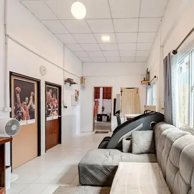 Room 1 Homestay Near BTS Bangwa & Train Muaythai