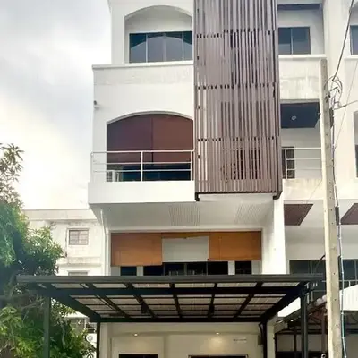Impact Arena & DMK - 4BR 12pax Home 55