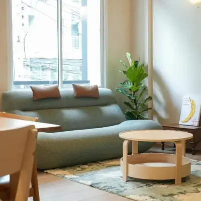 day one space - BTS On Nut - Live Above Cowork Cafe