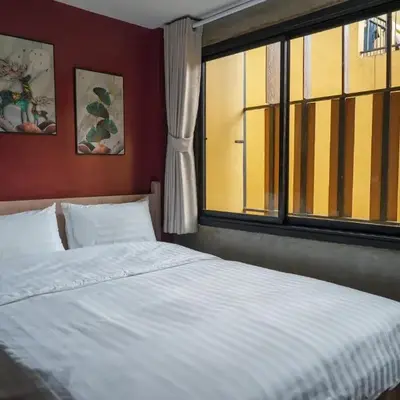 Wat We See Bangkok Hostel