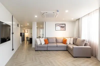Gallery image of Holmes Pranakorn in Bangkok