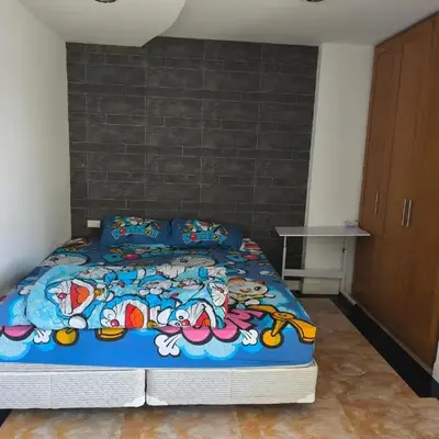 mint apartment