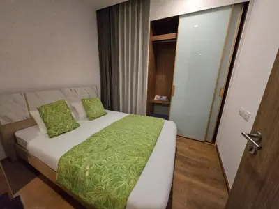 Gallery image of Charming 2 Bedroom Apartment in Heart of Phrom Phong in Bangkok